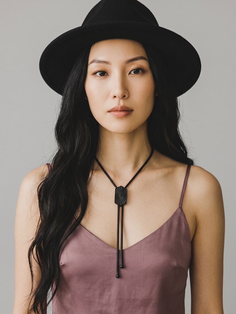 Oak & Ivy Bolo Necklace